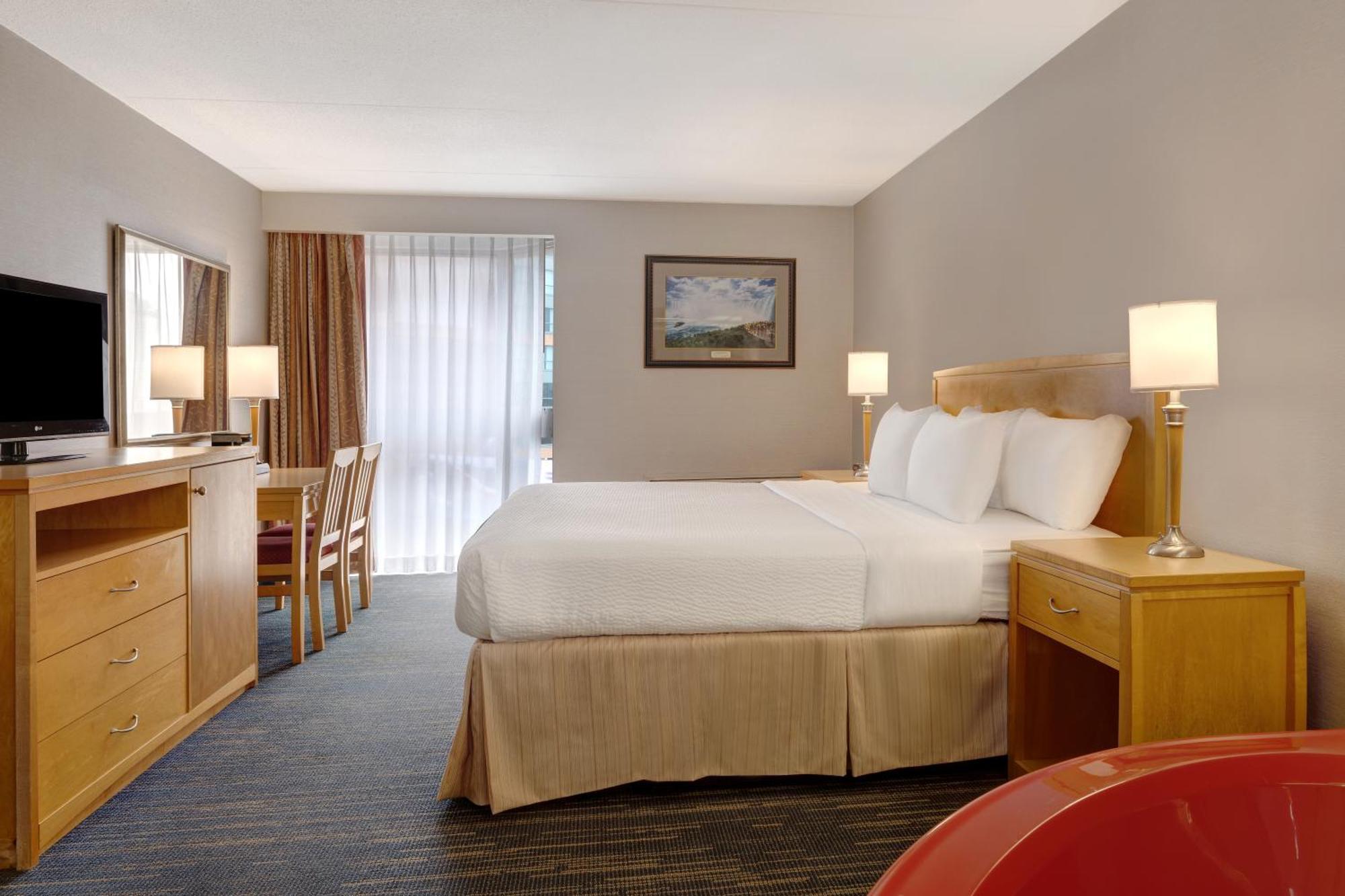 Days Inn By Wyndham Niagara Falls Near The Falls Dış mekan fotoğraf