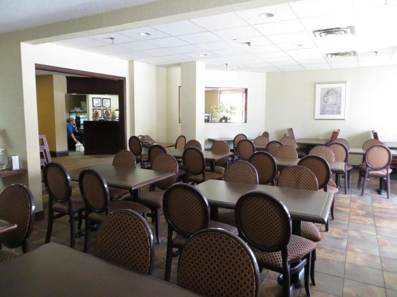 Days Inn By Wyndham Niagara Falls Near The Falls Dış mekan fotoğraf